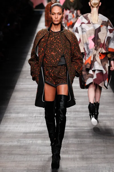 Look 43